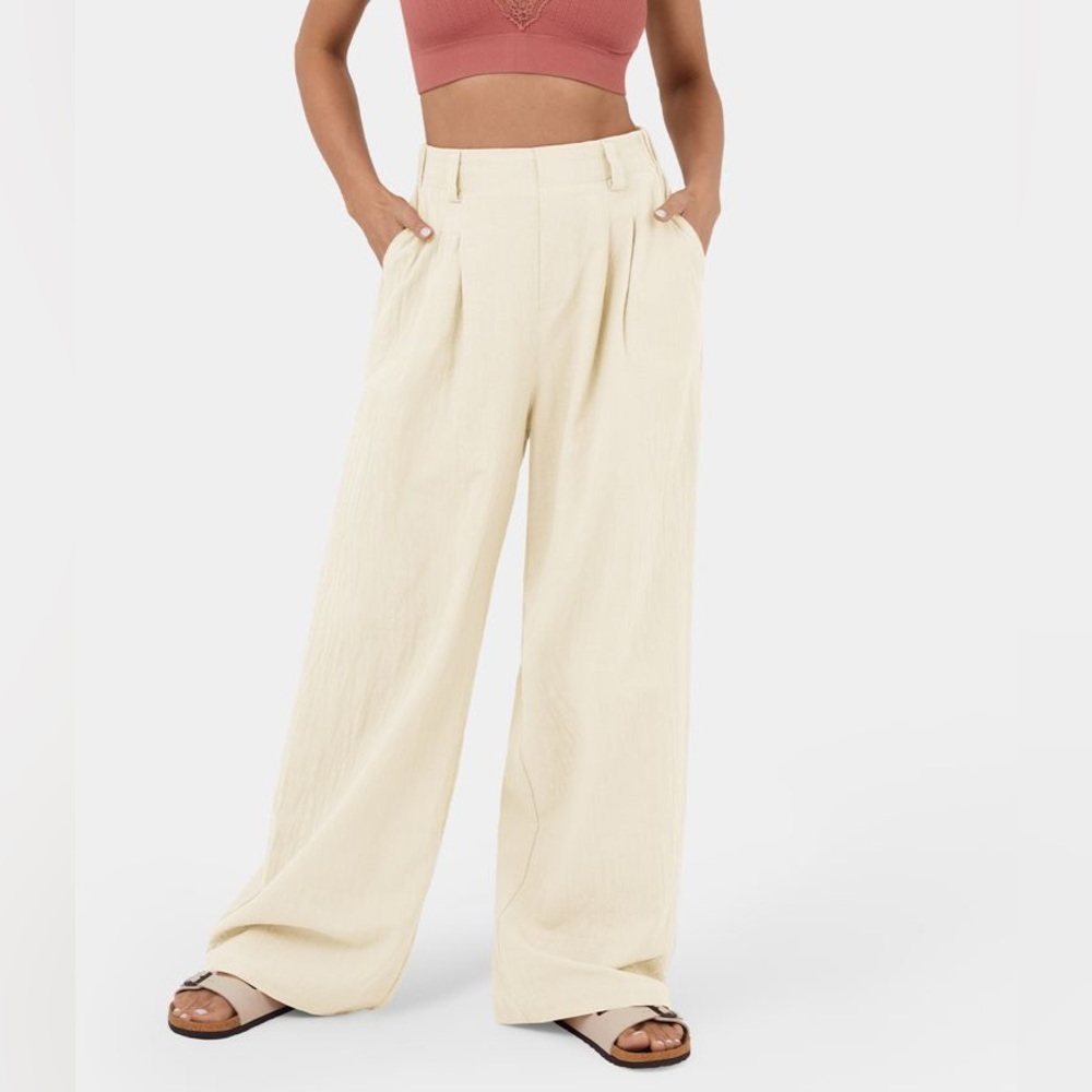 🆕 HALARA Wide Leg Pleated Pants